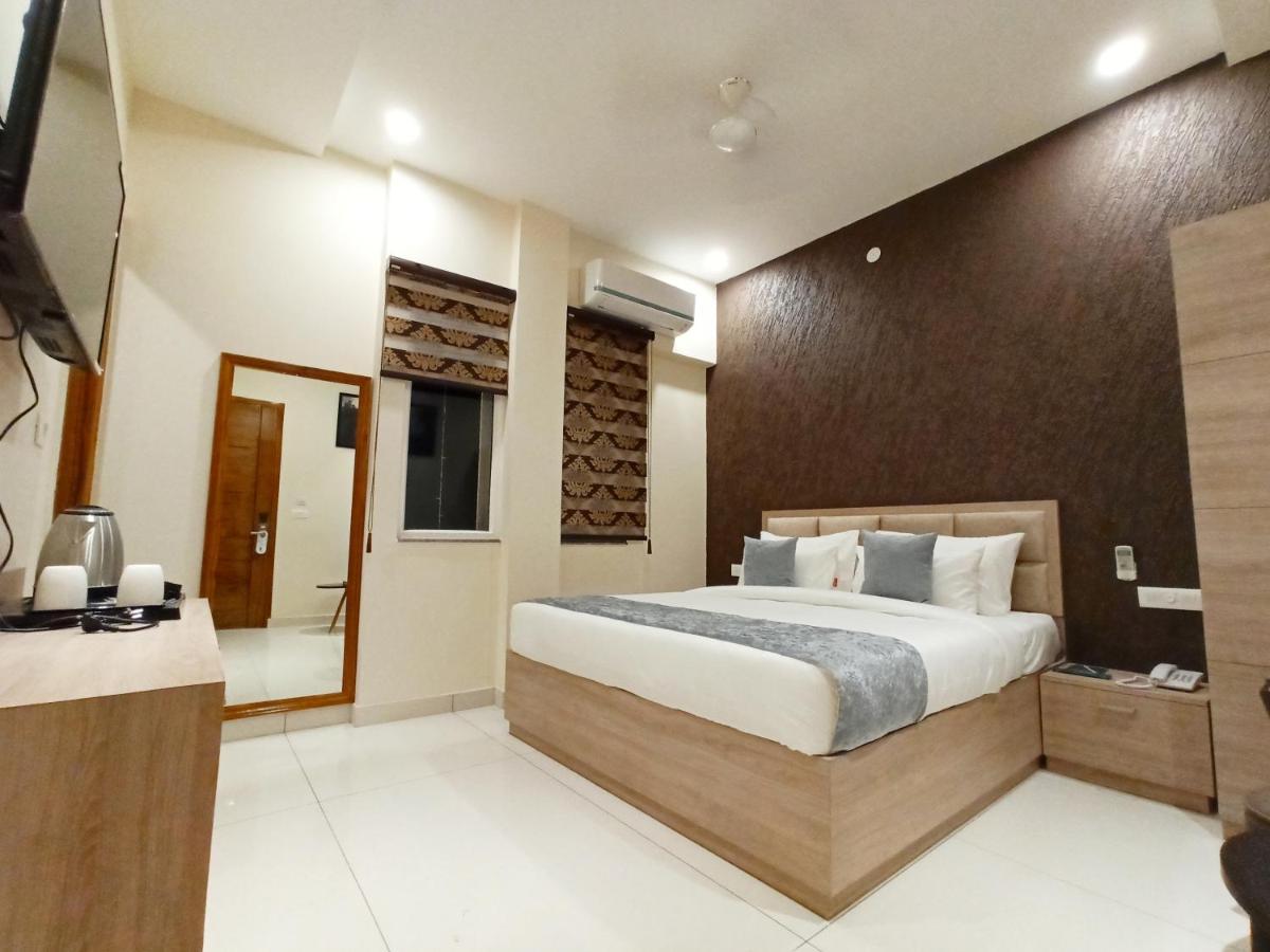 Hotel Vishal Imperial Rohtak Exterior photo